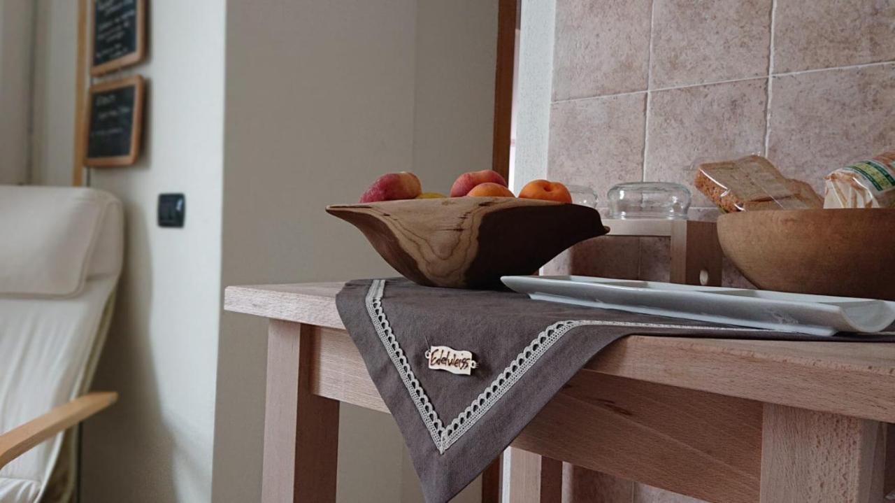 Appartement Il Gelsomino à Valli del Pasubio Extérieur photo